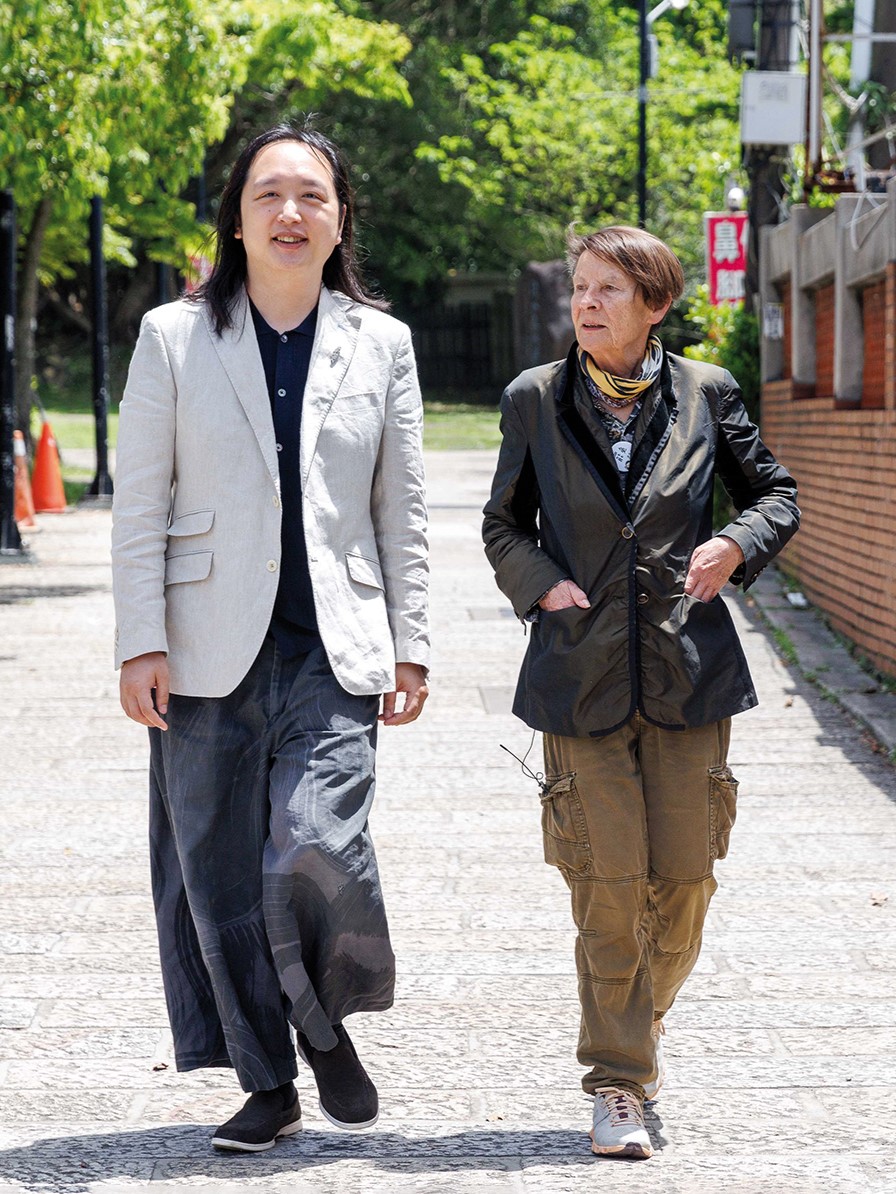 COOKING UP DEMOCRACY